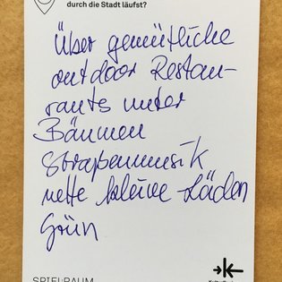 Postkarte mit Ideen von Besucher:innen des Bauwagens im Rahmen des Projekts SPIEL:RAUM der KulturRegion Stuttgart 2021-2022