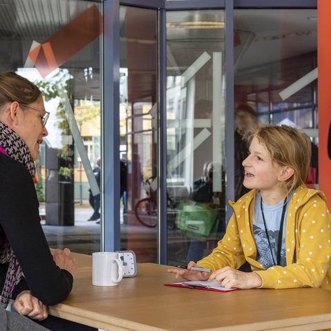 Kunstprojekt "Kinderagentur für Arbeit" von Junges Ensemble Stuttgart beim Festival ÜBER:MORGEN der KulturRegion Stuttgart