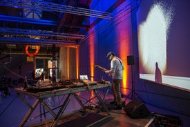 Abschlussfest des Festivals "Unter Beobachtung" im Stuttgarter Kunstverein Wagenhalle, Thomas Kiefer "Hoving"