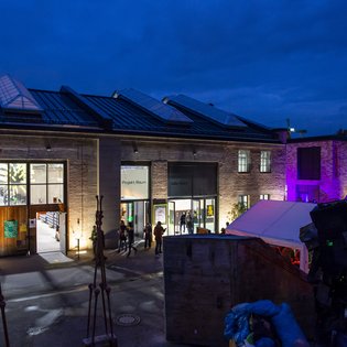 Abschlussfest des Festivals "Unter Beobachtung" im Stuttgarter Kunstverein Wagenhalle