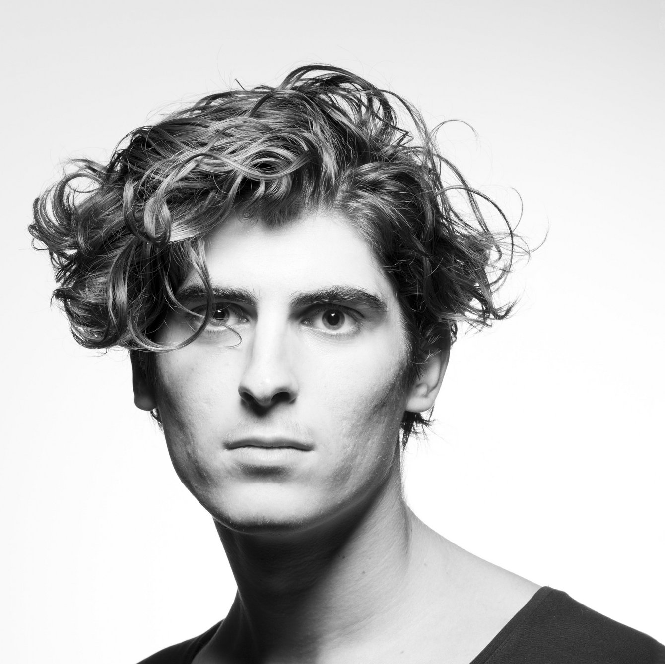Künstler Jonas Eltes