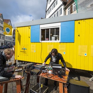 Der Bauwagen in Leonberg im Rahmen des Projekts SPIEL:RAUM der KulturRegion Stuttgart 2021-2022