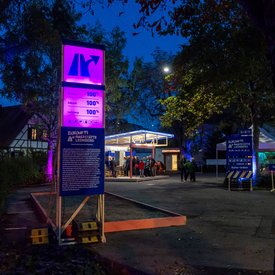 Leonberger Zukunftsstätte bei Nacht