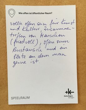 Postkarte mit Ideen von Besucher:innen des Bauwagens im Rahmen des Projekts SPIEL:RAUM der KulturRegion Stuttgart 2021-2022