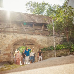 Stadtführung vor Stadttor