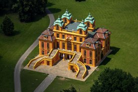 Schloss Favorite von oben
