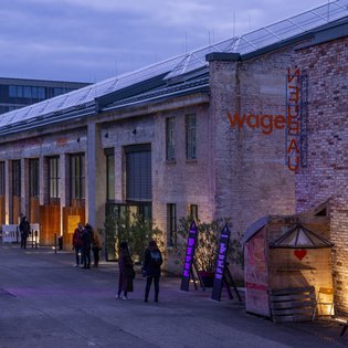 Abschlussfest des Festivals "Unter Beobachtung" im Stuttgarter Kunstverein Wagenhalle