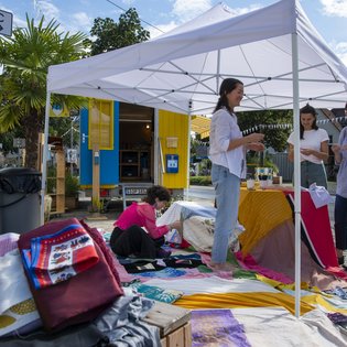 „Eine Unterhaltung im Freien“ in Nürtingen im Rahmen des Projekts SPIEL:RAUM der KulturRegion Stuttgart 2021-2022