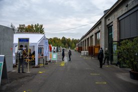 Abschlussfest des Festivals "Unter Beobachtung" im Stuttgarter Kunstverein Wagenhalle