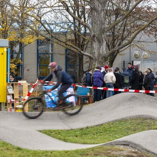 Der Bauwagen in Gerlingen im Rahmen des Projekts SPIEL:RAUM der KulturRegion Stuttgart 2021-2022