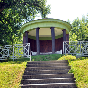 Treppe zum Tempele