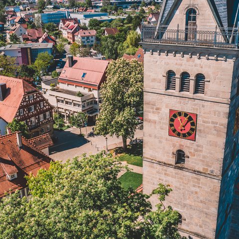 Blick auf den Kirchturm