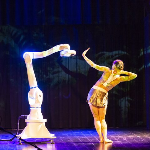 Kunstprojekt "Human Design" von DieTanzKompanie beim Festival ÜBER:MORGEN der KulturRegion Stuttgart