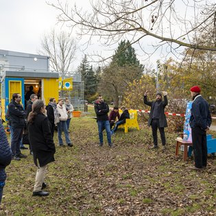 Workshop am Bauwagen mit Studio umschichten in Gerlingen im Rahmen des Projekts SPIEL:RAUM der KulturRegion Stuttgart 2021-2022