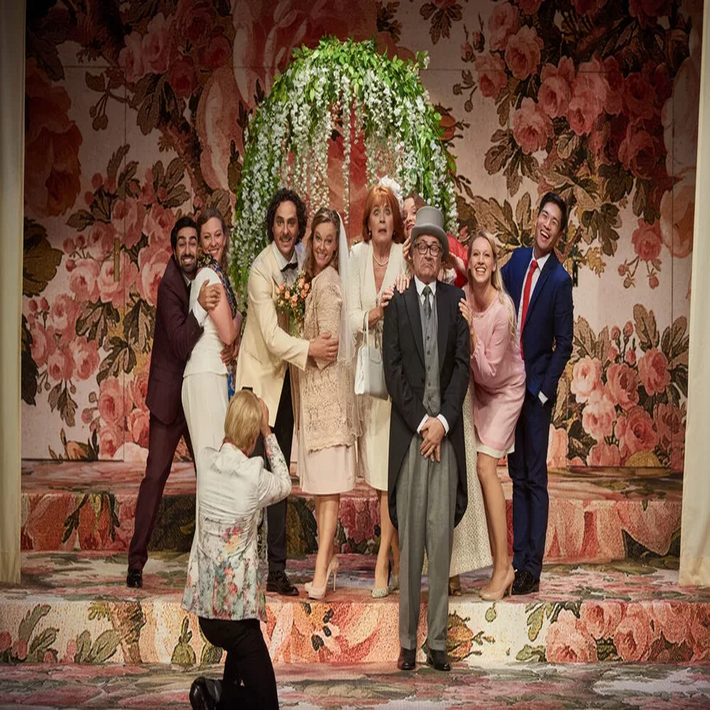 Aufführung von „Monsieur Claude und seine Töchter“ in der Komödie im Marquardt.