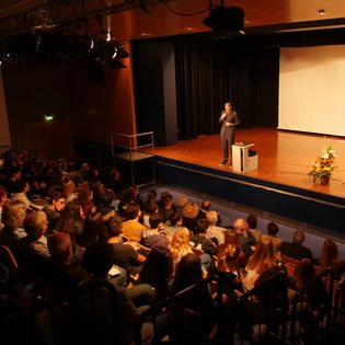 Abschlussveranstaltung #sprichklartext im Spitalhof Leonberg