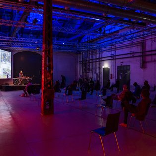 Abschlussfest des Festivals "Unter Beobachtung" im Stuttgarter Kunstverein Wagenhalle, Meike Boltersdorf