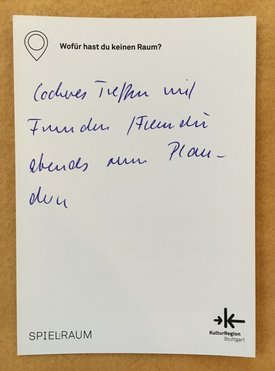 Postkarte mit Ideen von Besucher:innen des Bauwagens im Rahmen des Projekts SPIEL:RAUM der KulturRegion Stuttgart 2021-2022