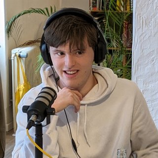 Inkluencer Luk Bornhak im Podcast-Gespräch