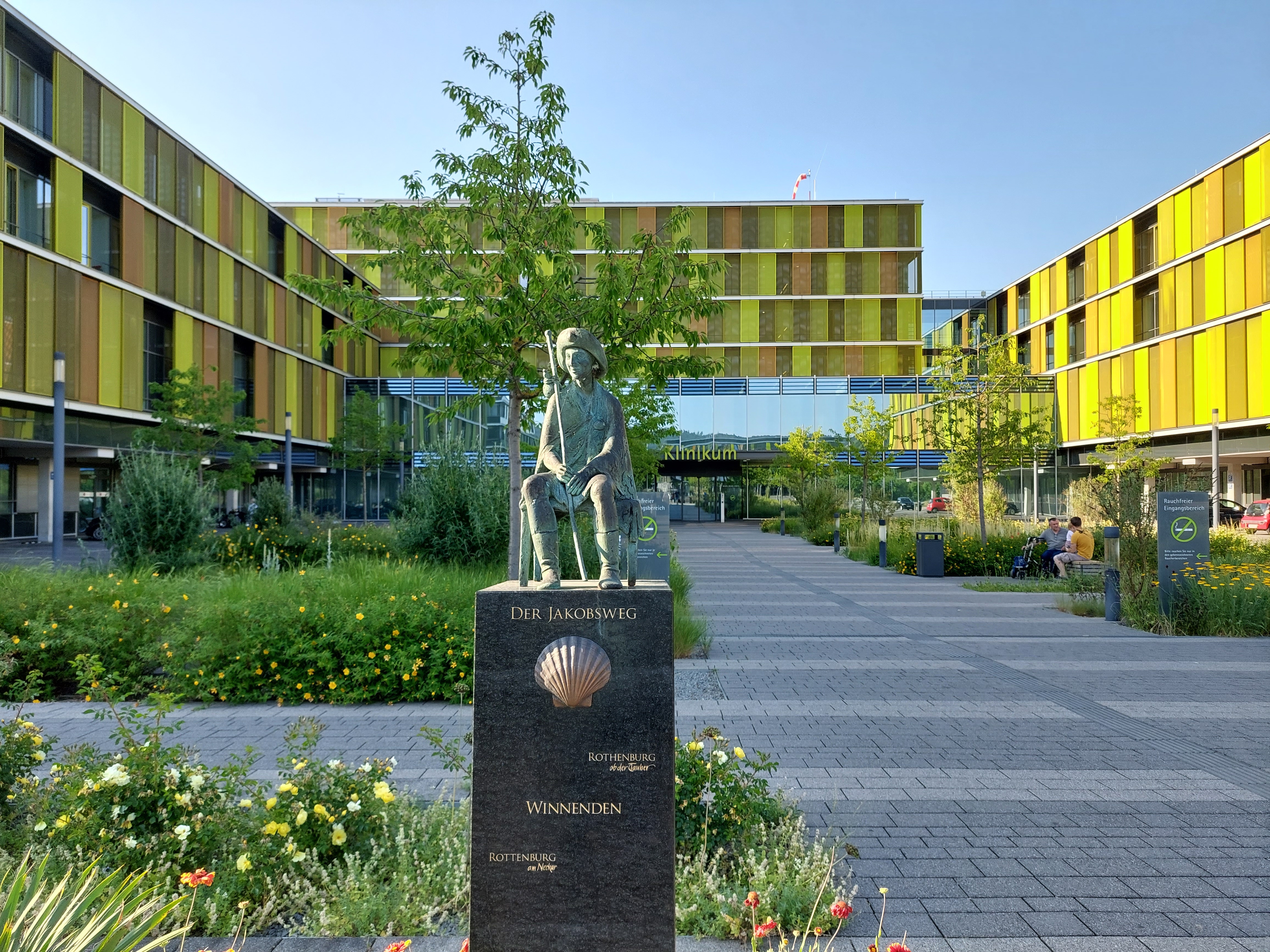 Blick auf die Skulptur